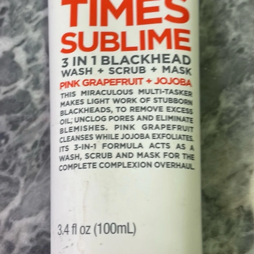 New Formula‎ 10.0.06 Three Times Sublime 3 in 1 Blackhead Cleanser Scrub